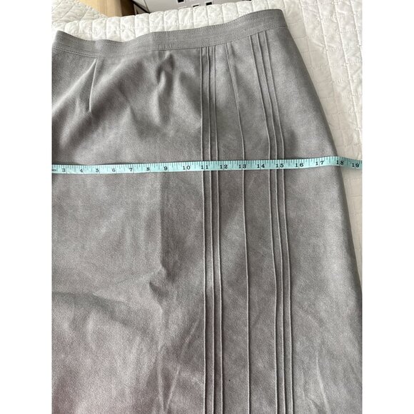 Vintage Yves St Simon Grey Suede Leather Skirt Suit Womens Size M Two-Piece - Picture 10 of 16